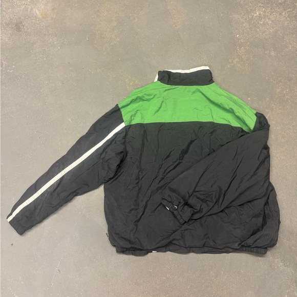 Vintage Nike Windbreaker - Picture 6 of 8